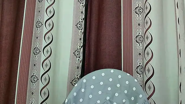 Snapshot of brenlissy89 chatting on 10/03/25, 03:53 brenlissy89 online show from 10/03/25, 03:53