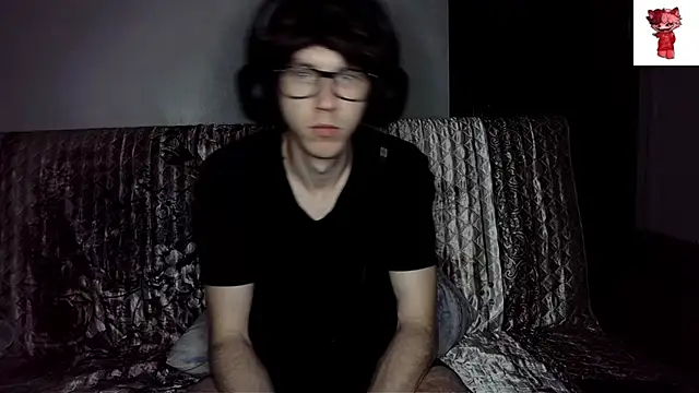 Snapshot of jamismu chatting on 02/21/25, 03:12 jamismu online show from 02/21/25, 03:12