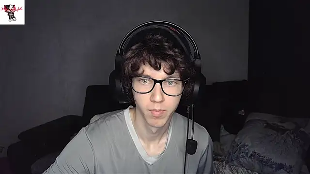 Snapshot of jamismu chatting on 03/07/25, 01:40 jamismu online show from 03/07/25, 01:40