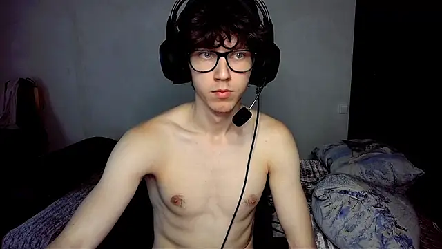 Snapshot of jamismu chatting on 03/15/25, 09:49 jamismu online show from 03/15/25, 09:49