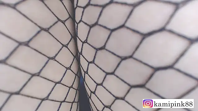 Snapshot of Camilazona chatting on 12/12/24, 01:32 Camilazona online show from 12/12/24, 01:32