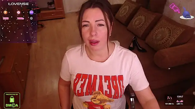 LauraClarck online show from 02/10/25, 08:53