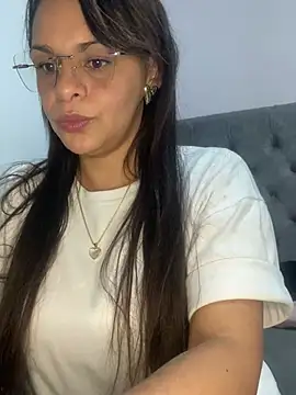 Snapshot of Kataliina chatting on 02/09/25, 03:11 Kataliina online show from 02/09/25, 03:11