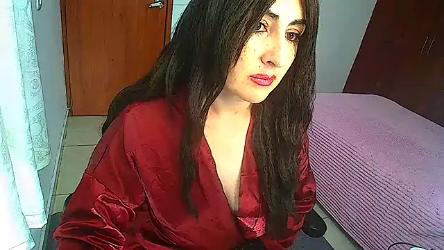 Snapshot of naughty_sarahh chatting on 03/22/25, 05:39 naughty sarahh online show from 03/22/25, 05:39