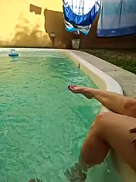 Snapshot of Elnonoykeila77 chatting on 12/31/24, 09:17 Elnonoykeila77 online show from 12/31/24, 09:17