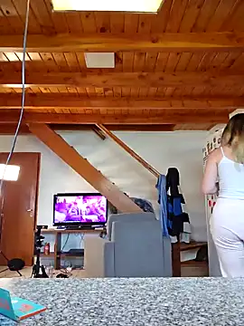 Snapshot of Elnonoykeila77 chatting on 01/29/25, 05:13 Elnonoykeila77 online show from 01/29/25, 05:13