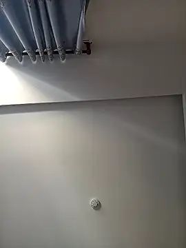 Snapshot of Eliza_Wendy chatting on 12/05/25, 02:09 Eliza Wendy online show from 12/05/25, 02:09