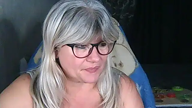 Diana 49 online show from 11/15/25, 06:00