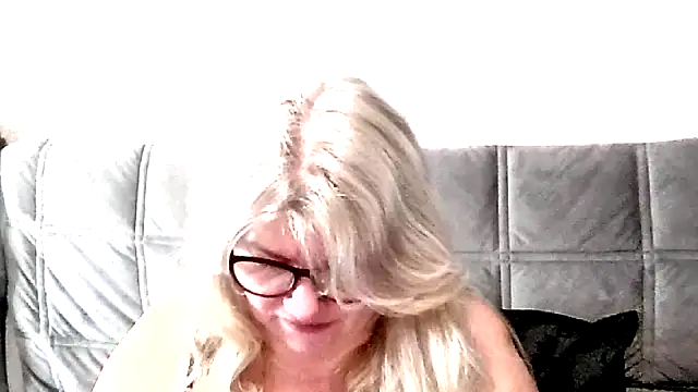 Diana 49 online show from 02/25/26, 02:48