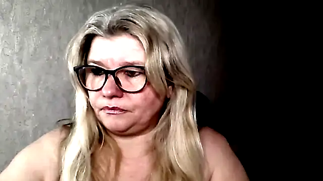 Diana 49 online show from 03/23/26, 07:23