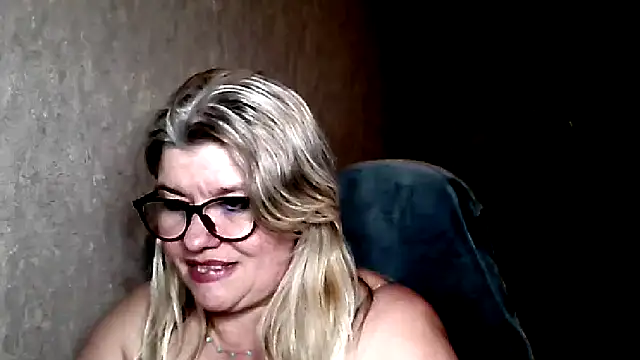 Diana 49 online show from 03/23/26, 07:29