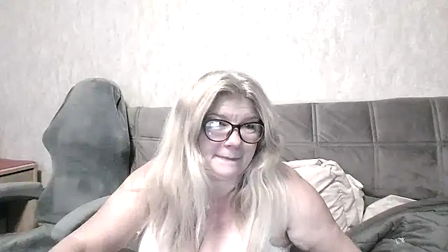 Diana 49 online show from 05/07/26, 06:57
