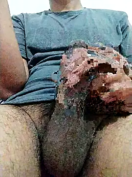 Snapshot of Chocolatinajet chatting on 11/08/25, 07:12 Chocolatinajet online show from 11/08/25, 07:12