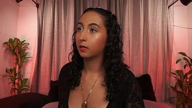 agatha collins  online show from 10/23/25, 07:23