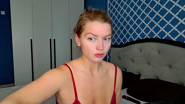 Busty Redhead online show from 05/07/26, 07:14