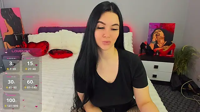 KeiraChoCo online show from 12/02/25, 07:42