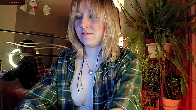 5 in one online show from 01/09/26, 04:15