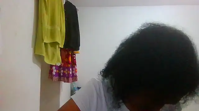 Aishamara online show from 10/24/25, 07:32
