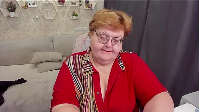 Snapshot of _big_love_ chatting on 03/02/25, 10:48  big love  online show from 03/02/25, 10:48