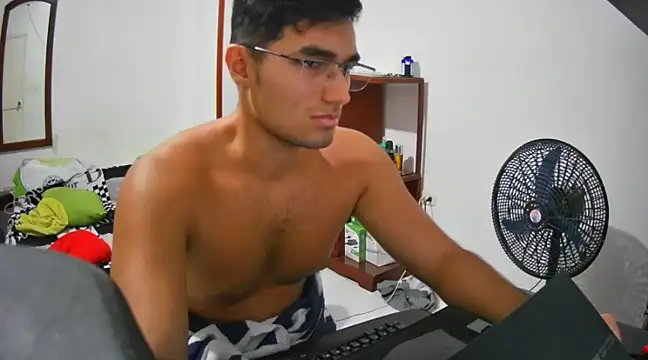 Snapshot of lechero226 chatting on 01/02/25, 03:26 lechero226 online show from 01/02/25, 03:26