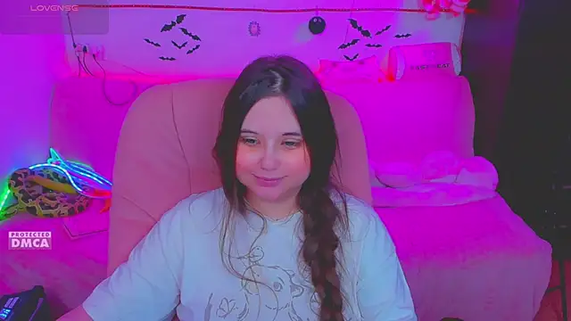 Lolisuccub online show from 04/26/26, 02:15
