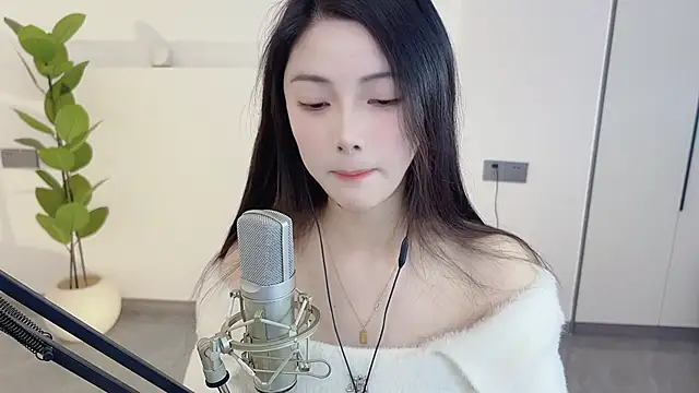 Snapshot of HaagenDazs_ chatting on 03/23/25, 04:05 HaagenDazs online show from 03/23/25, 04:05