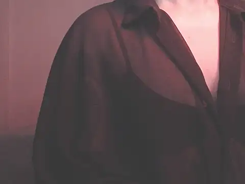 Snapshot of modjo_ chatting on 12/11/24, 05:21 modjo online show from 12/11/24, 05:21