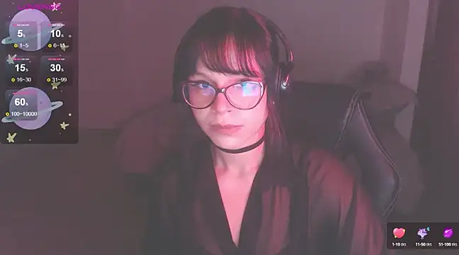 Snapshot of modjo_ chatting on 03/08/25, 10:00 modjo online show from 03/08/25, 10:00