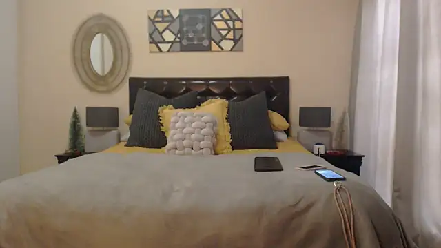 Snapshot of Creamyass22 chatting on 12/16/24, 03:54 Creamyass22 online show from 12/16/24, 03:54