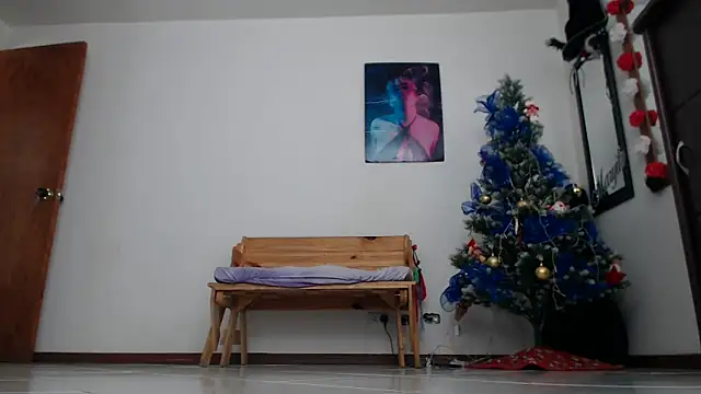 charlottezoe15 online show from 11/21/25, 06:06