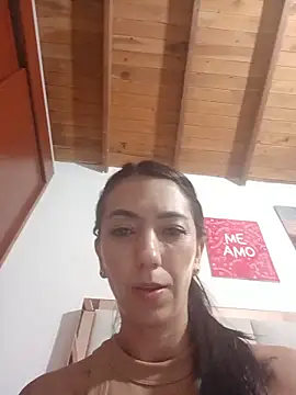 LunaZambrano online show from 06/02/26, 02:35