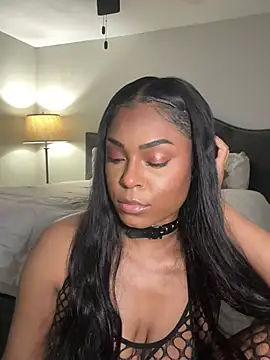 CandyLuxxxx online show from 02/02/25, 11:08