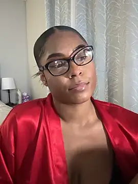 CandyLuxxxx online show from 03/21/25, 05:32