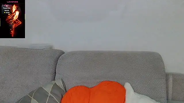 Julvka online show from 09/26/25, 05:28