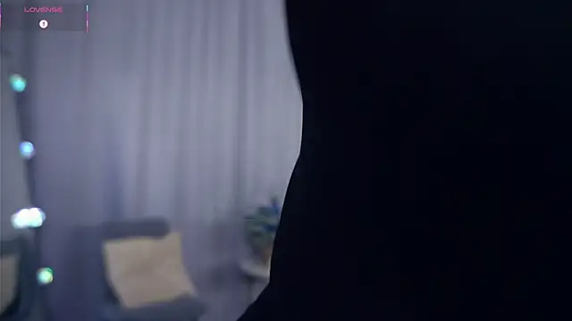 Snapshot of AmmyScotch chatting on 01/14/26, 04:18 AmmyScotch online show from 01/14/26, 04:18