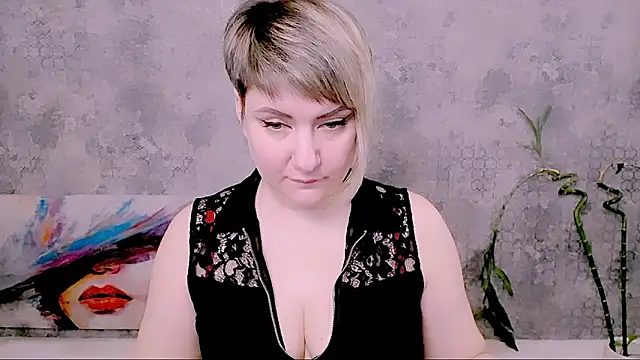 Djullia online show from 02/23/26, 07:28