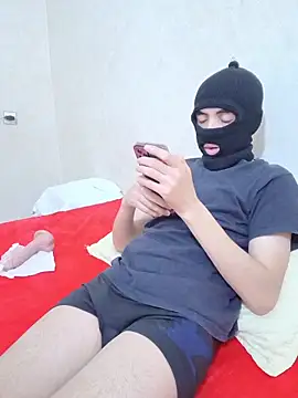 Snapshot of arabqueen chatting on 11/06/25, 09:15 arabqueen online show from 11/06/25, 09:15