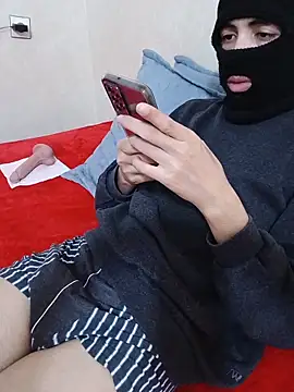 Snapshot of arabqueen chatting on 11/12/25, 07:24 arabqueen online show from 11/12/25, 07:24