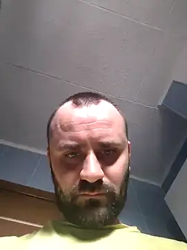 Snapshot of Govora chatting on 01/25/25, 09:47 Govora online show from 01/25/25, 09:47