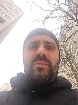 Snapshot of Govora chatting on 02/17/25, 01:42 Govora online show from 02/17/25, 01:42