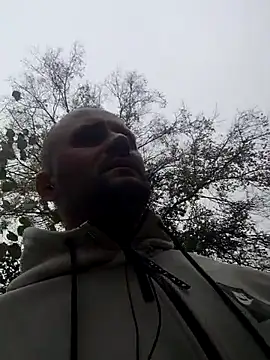 Snapshot of Govora chatting on 11/10/25, 10:47 Govora online show from 11/10/25, 10:47