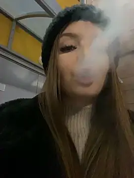 KrisMagnoly online show from 12/11/24, 04:42