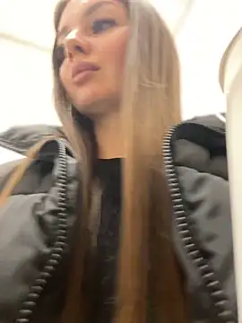 KrisMagnoly online show from 10/08/25, 05:21