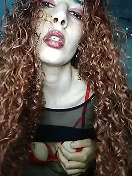 Snapshot of Kleopatracolo chatting on 10/25/25, 06:46 Kleopatracolo online show from 10/25/25, 06:46