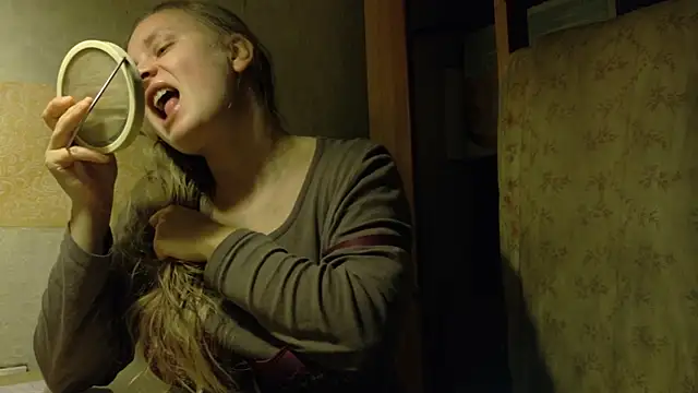 Snapshot of FrumCake chatting on 11/15/25, 10:48 FrumCake online show from 11/15/25, 10:48