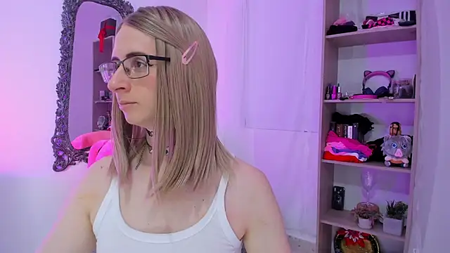 KimberlyJohnsoon online show from 01/15/26, 02:32