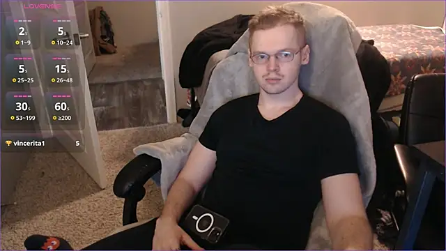 doloresman online show from 02/19/25, 09:36