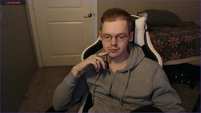 doloresman online show from 02/26/25, 08:22