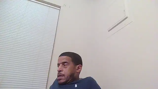 Snapshot of Fonzarelli chatting on 09/16/25, 09:43 Fonzarelli online show from 09/16/25, 09:43