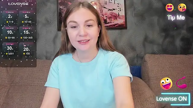 CassieMils online show from 11/29/25, 04:21